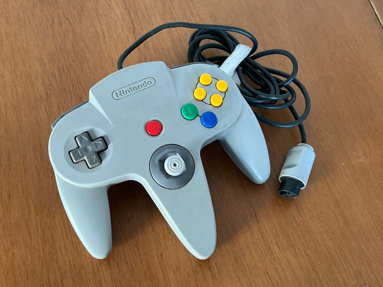 F3/ AugustoH /CONTROLE N64 ORIGINAL 10,00 SEGUIDOS DE 5,00