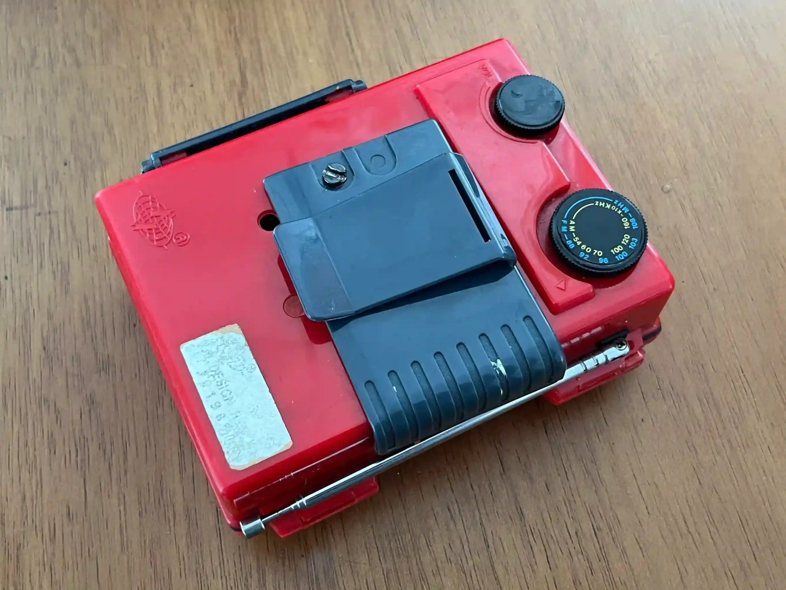 07/ Pinguim /ANTIGO WALKMAN+K7😲 77,00 SEGUIDOS DE 5,00
