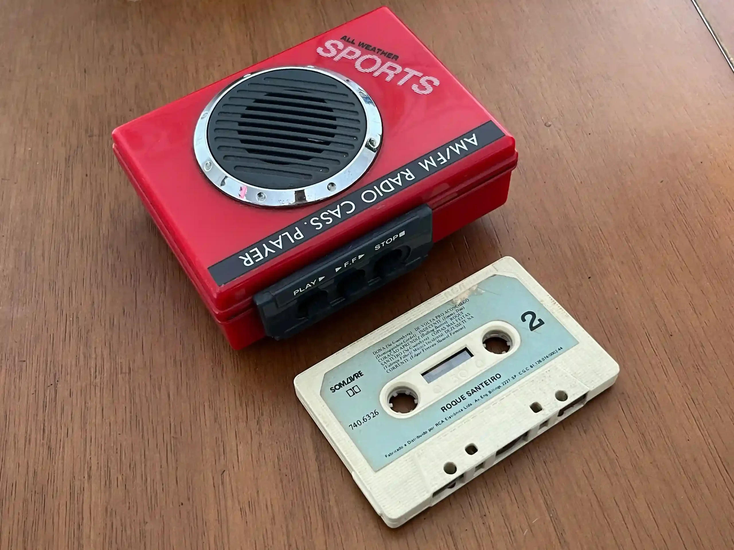 07/ Pinguim /ANTIGO WALKMAN+K7😲 77,00 SEGUIDOS DE 5,00