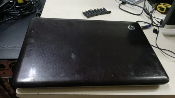 CL/ Xango /NOTEBOOK DV5 BATOCERA 189,00 SEGUIDOS 9,00 - Imagem 6
