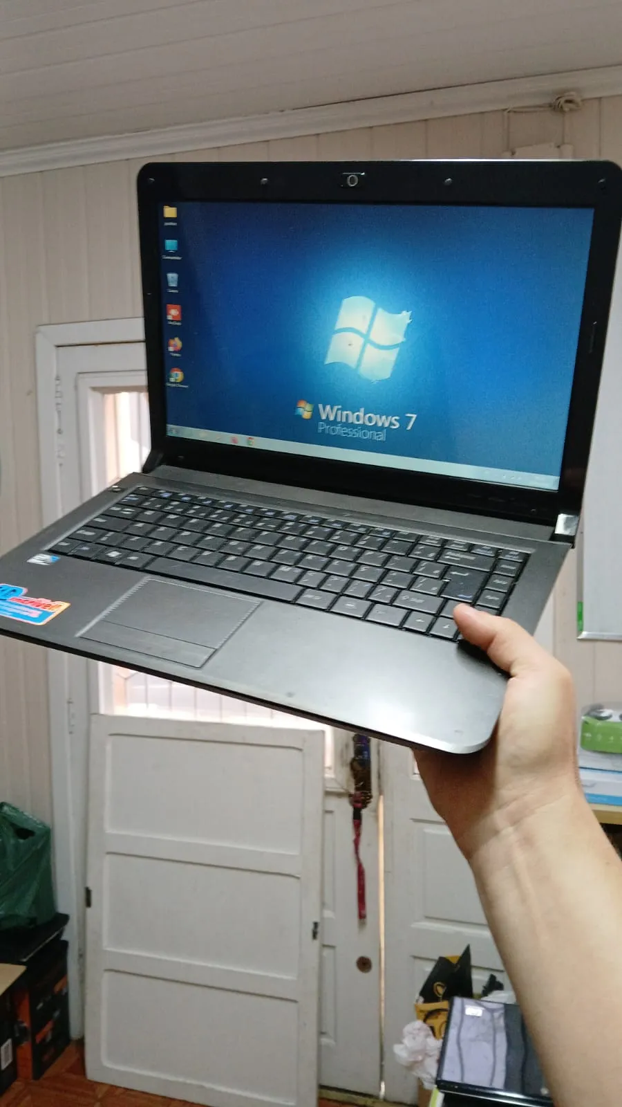 CL/ Flavio /NOTEBOOK POSITIVO 158,00 SEGUIDOS 9,00