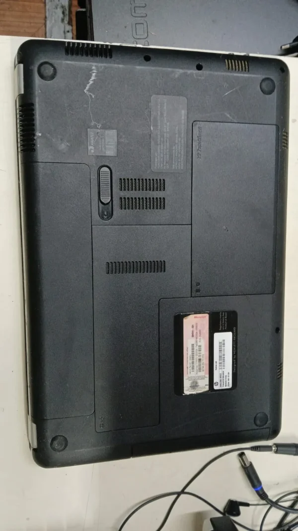CL/ Xango /NOTEBOOK DV5 BATOCERA 189,00 SEGUIDOS 9,00 - Imagem 7