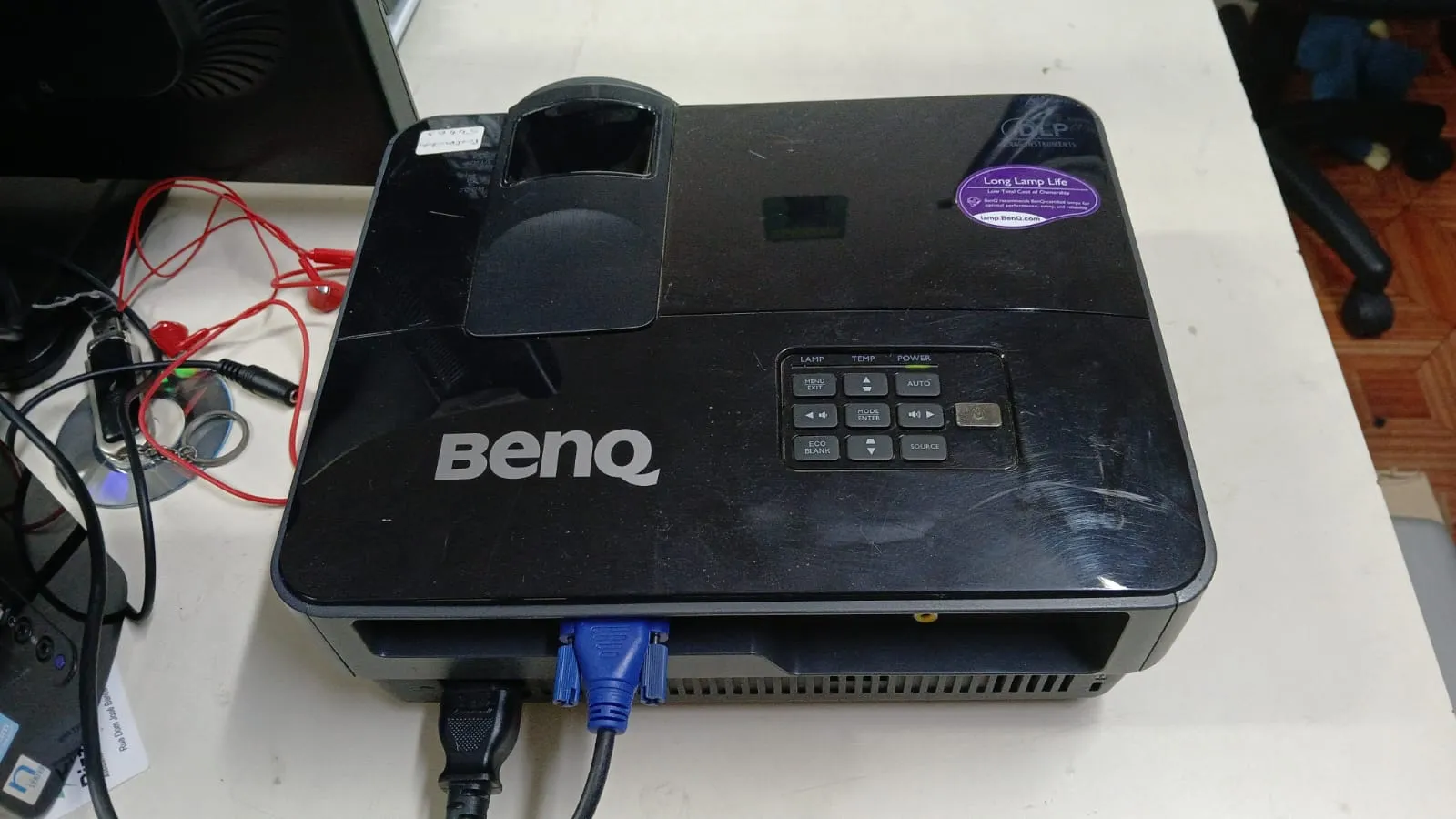 CL/ PROJETOR BENQ MS502  288,00 SEGUIDOS 9,00