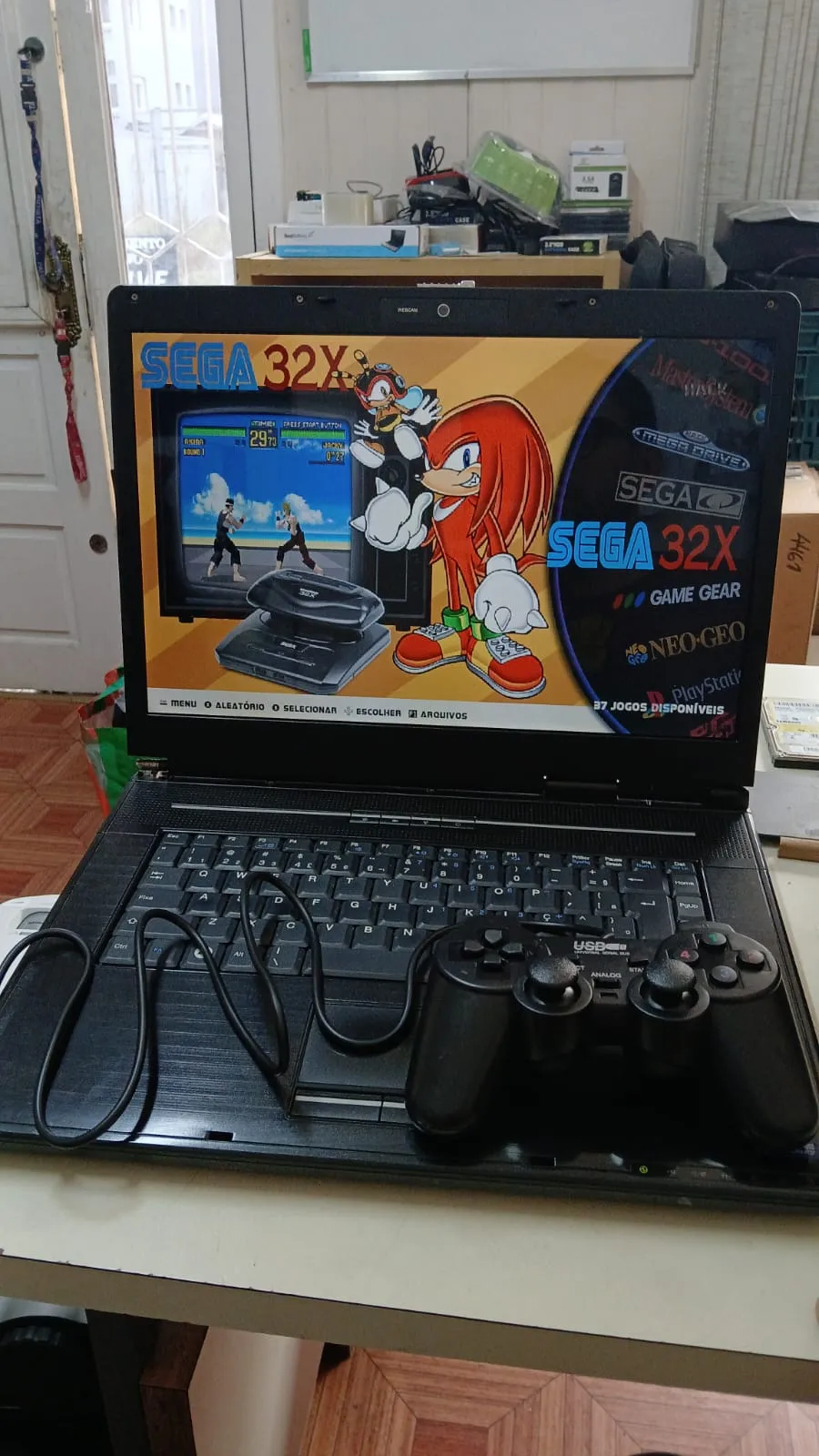 CL/ Dhs /NOTEBOOK C\ BATOCERA 238,00 SEGUIDOS 9,00