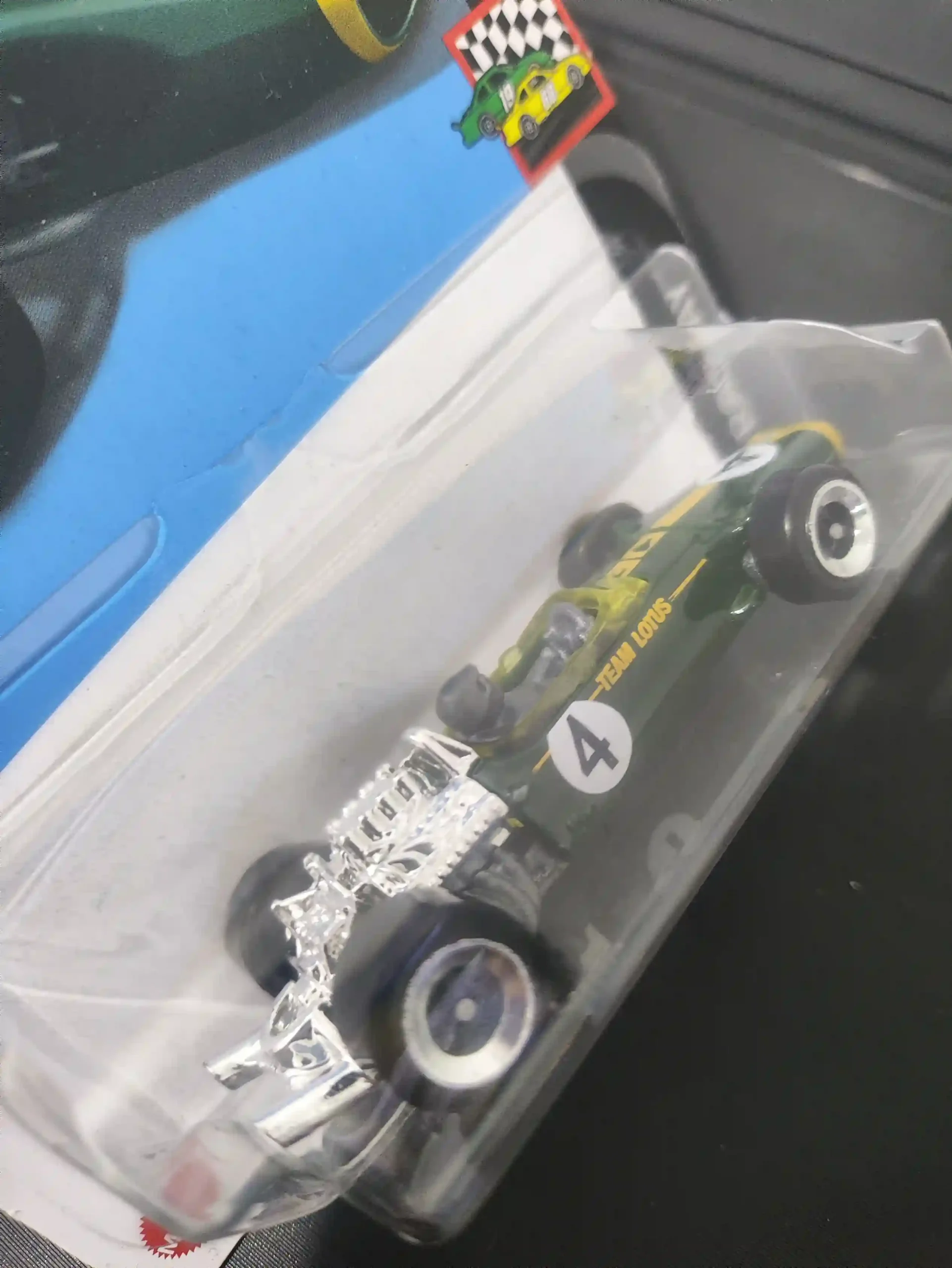 KF/ LOTE ESPECIAL HOTWEELS 79,00 SEGUIDOS DE 5,00