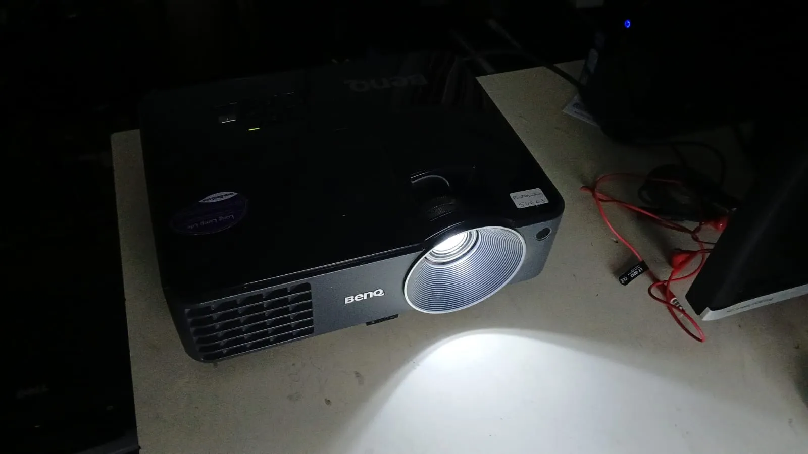 CL/ PROJETOR BENQ MS502  288,00 SEGUIDOS 9,00