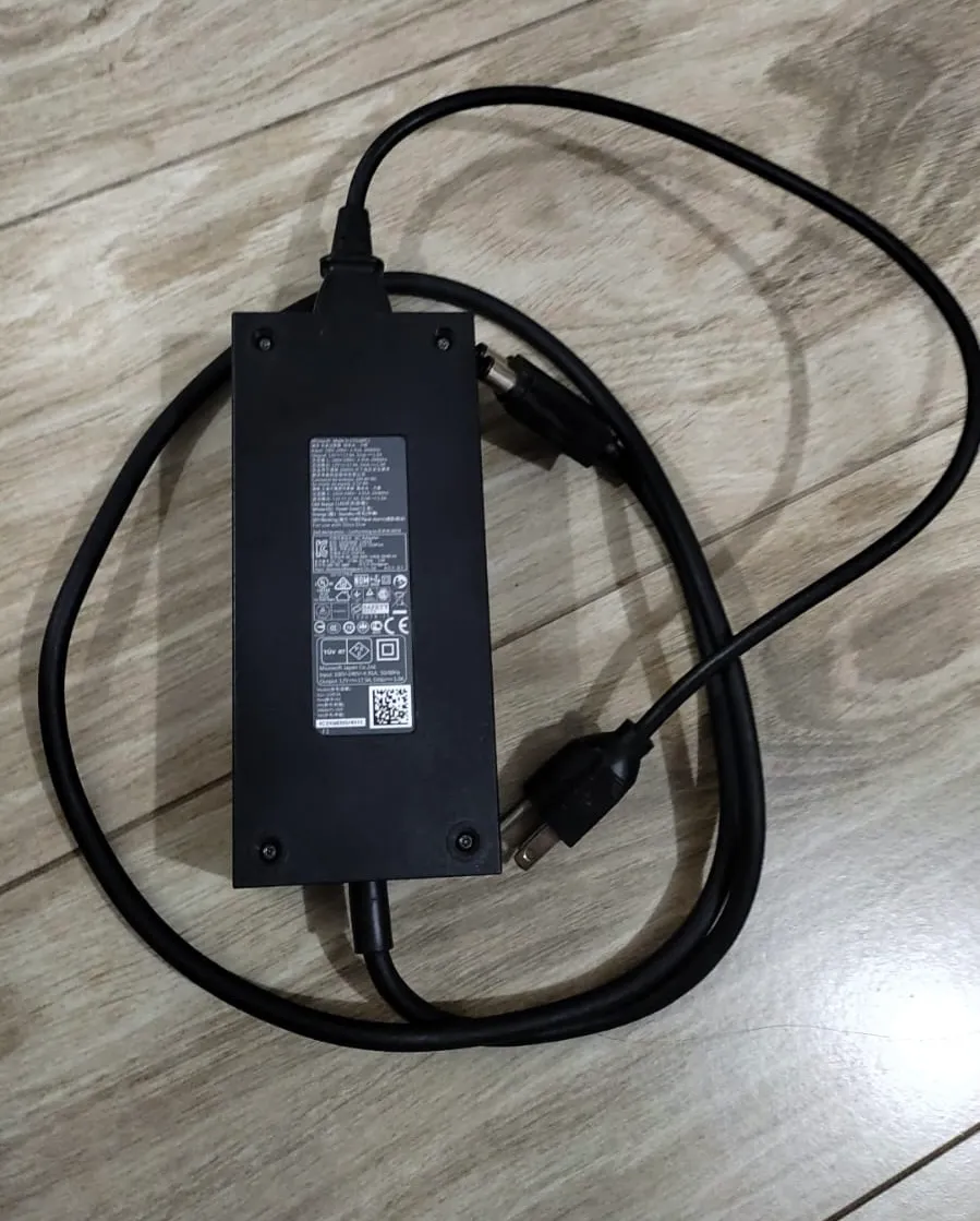 VT/ ORIGINAL FONTE😲XBOX ONE. 123,00 SEGUIDOS DE 10,00