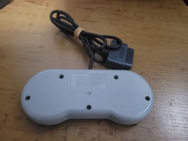 JD/ Felipe Faco /ORIGINAL CONTROL. SNES😍47,00 SEGUIDOS DE 8,00 - Imagem 2
