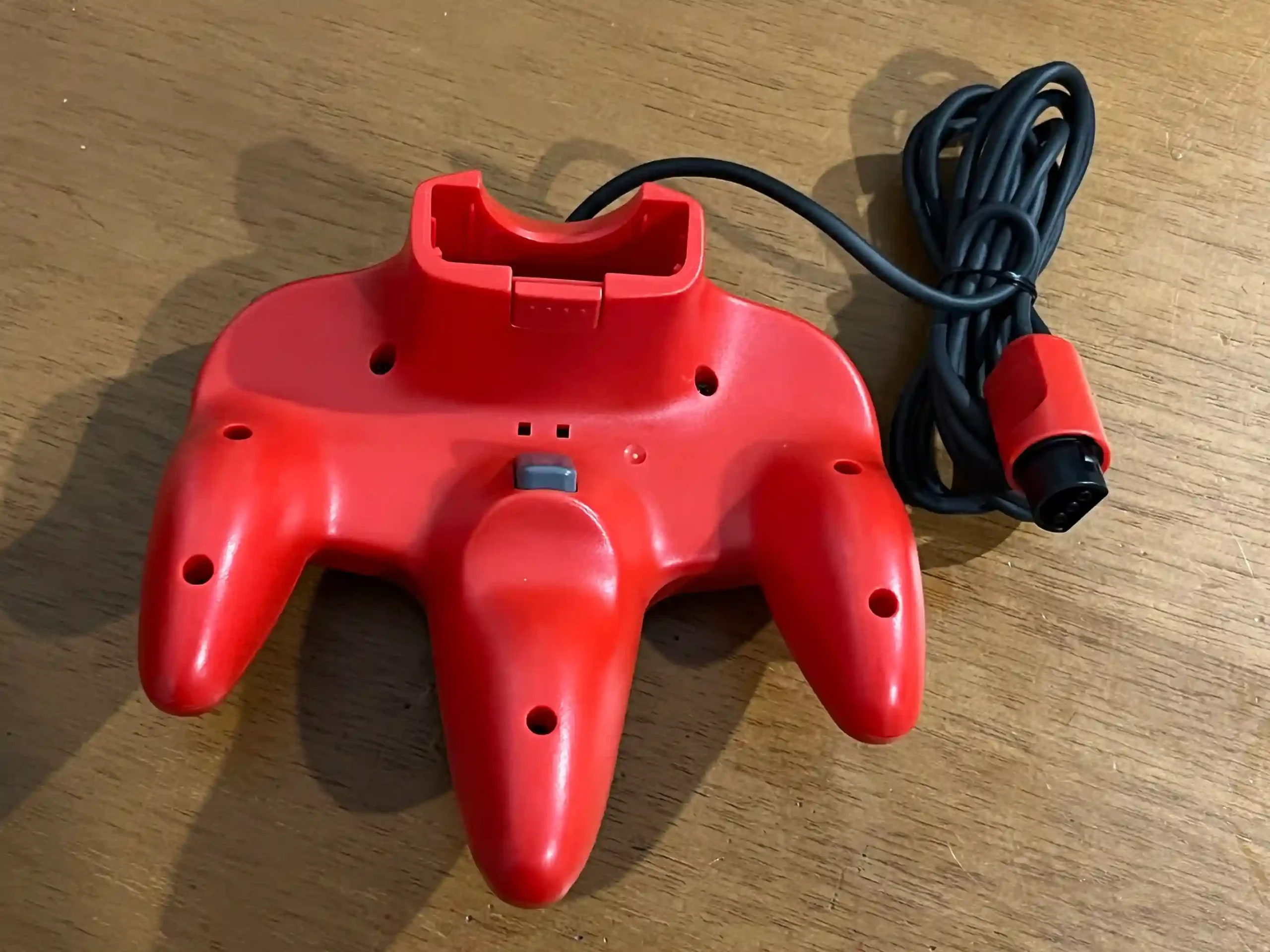 SA/ ORIGINAL CONTROL. N64 RED😱68,00 SEGUIDOS DE 9,00