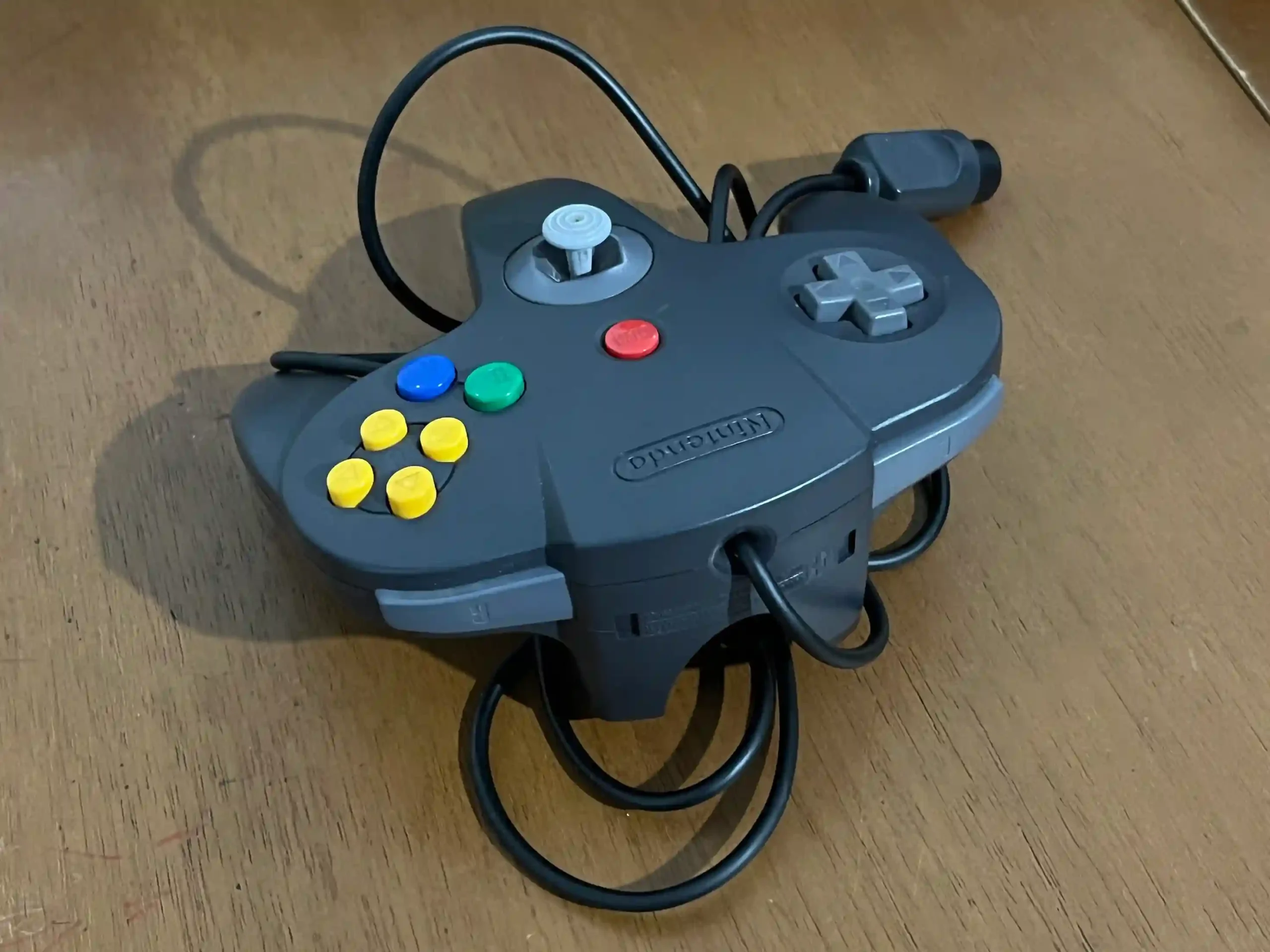 SA/ Fabio1977 /ORIGINAL CONTROL.N64😍30,00 SEGUIDOS DE 19,00📦