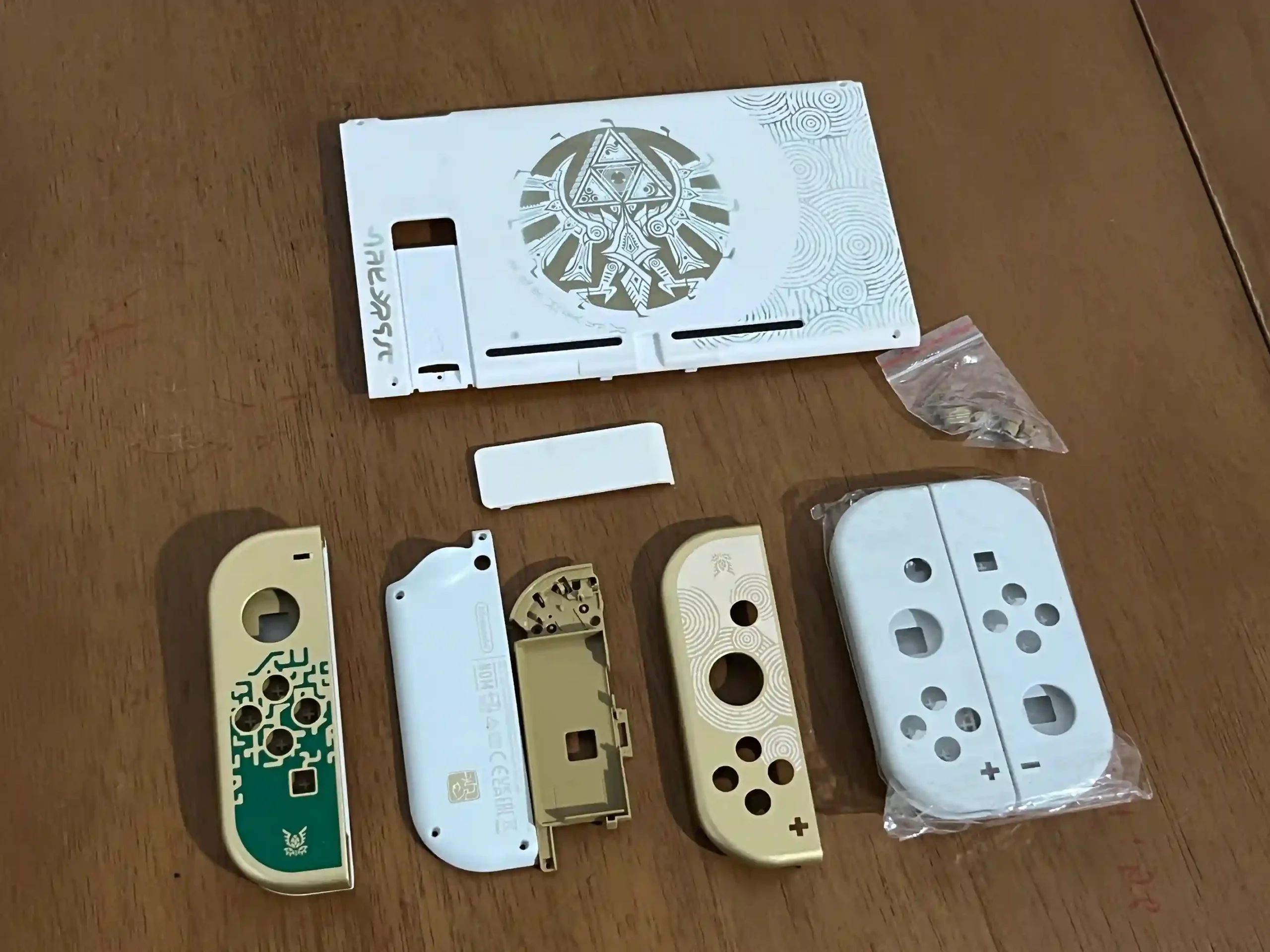 SA/ Paula/ KIT CARCAÇA SWITCH, EDIÇÃO ZELDA.😍25,00 SEGUIDOS DE 5,00📦
