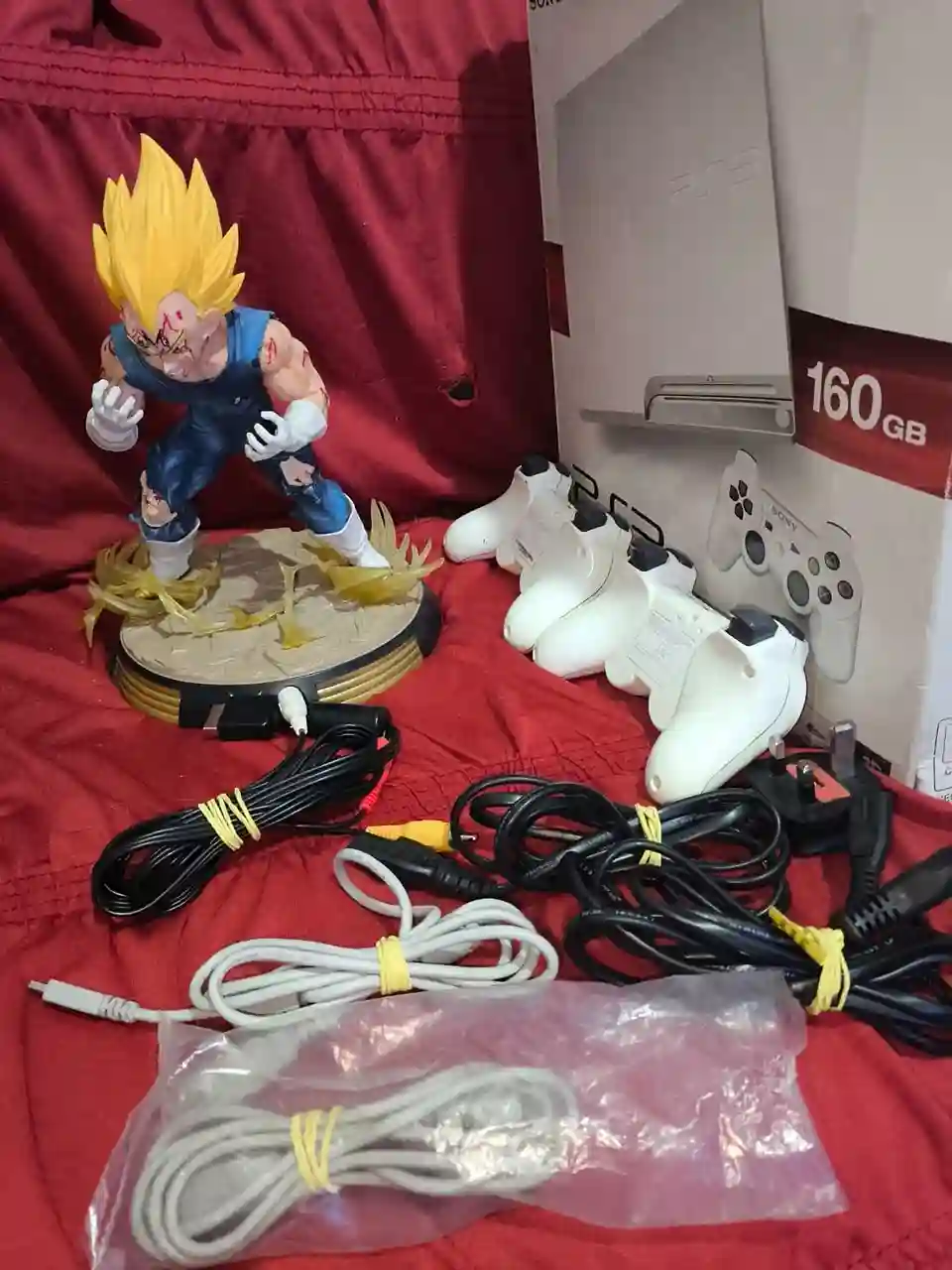 CB/😍 Joao Paulo Matias /PS3 WHITE+2 CONTROLES😱SONY! 798,00 SEGUIDOS DE 25,00