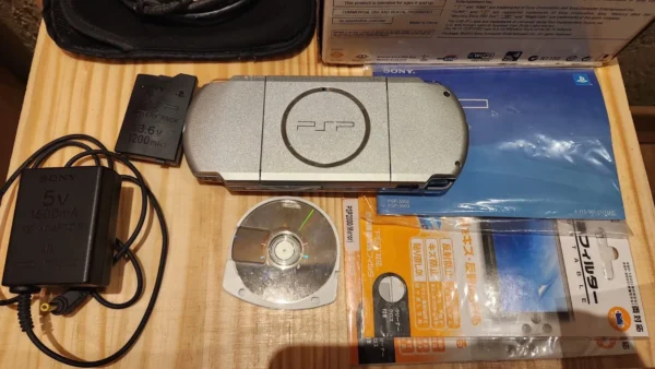EH/ Novatto /PSP PRATA, BUNDLE GOD OF WAR😱247,00 SEGUIDOS DE 31,00🚚 - Imagem 5