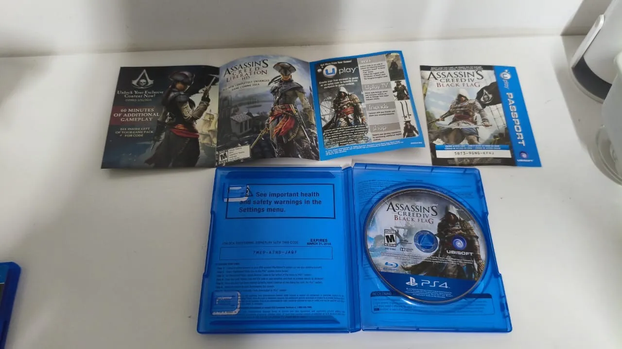KB/ ASSASSINS CREED IV😱39,00 SEGUIDOS DE 6,00🚨