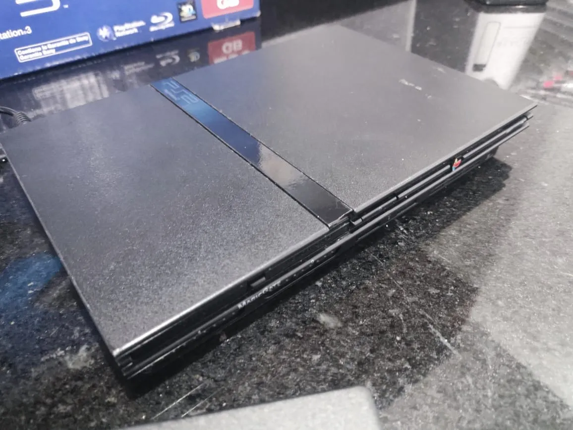 WA/🚨PLAYSTATION 2 SLIM+FONTE. 72,00 SEGUIDPOS DE 10,00😱
