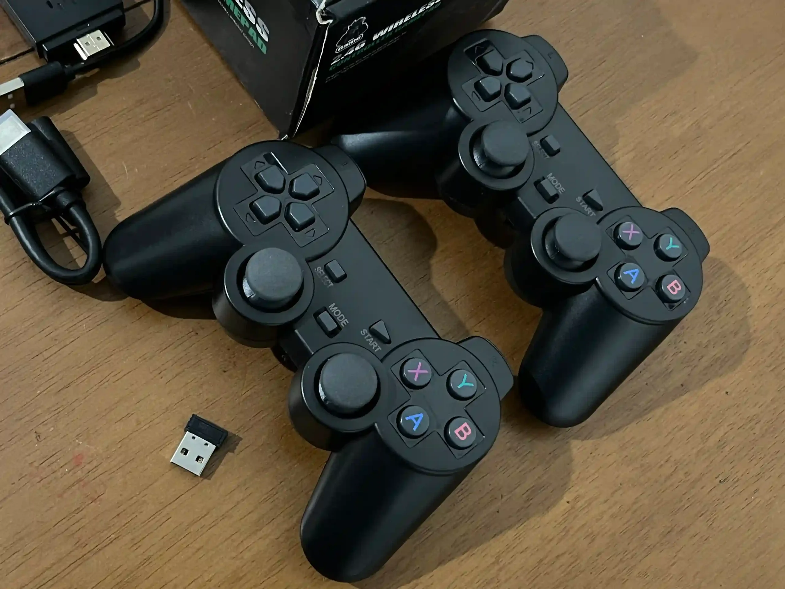 F2/ 😲GAME STICK.🚨39,00 SEGUIDOS DE 5,00📺
