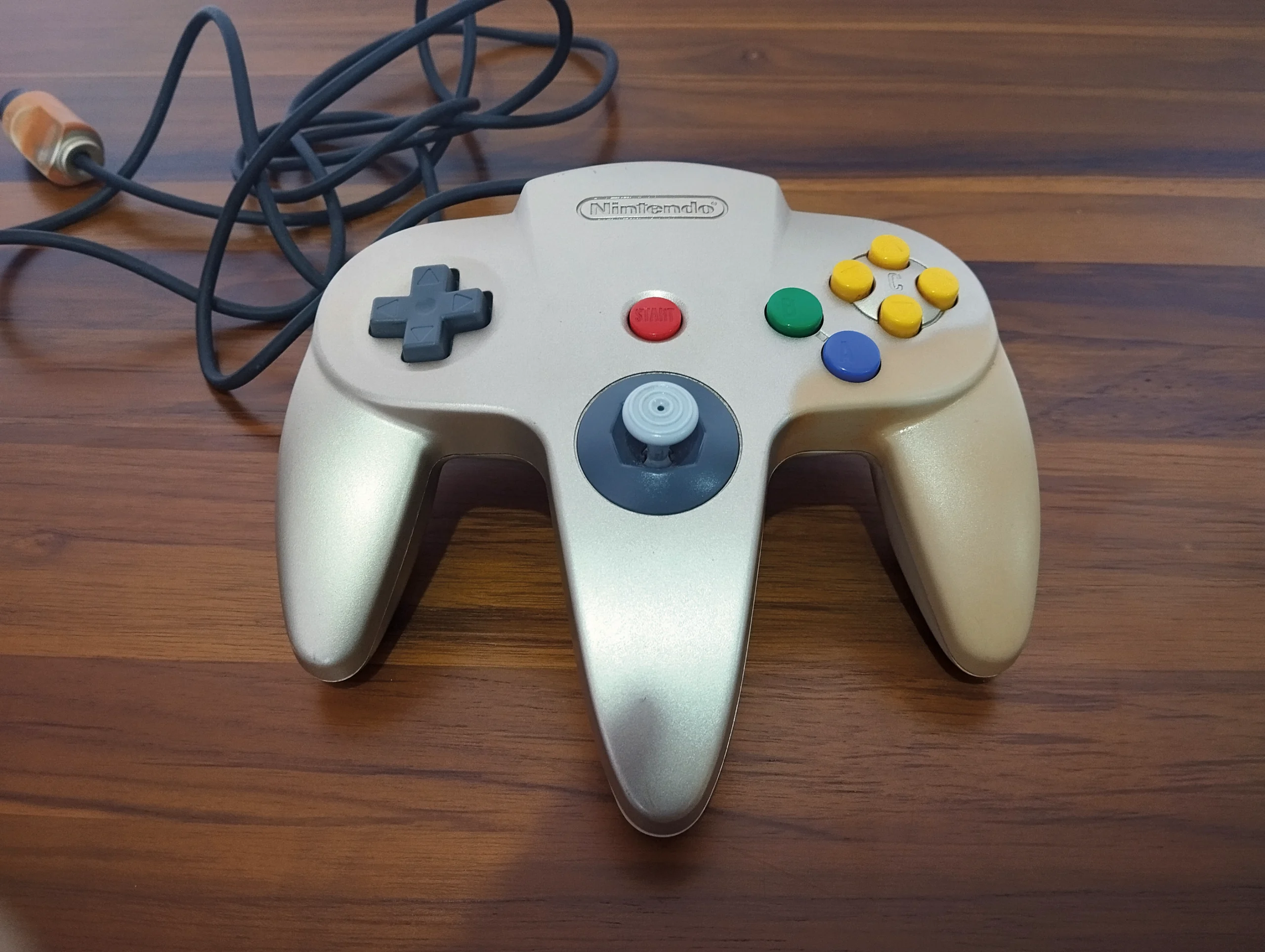 SA/ Eduardo Soares Pereira /N64! CONTROLE ORIGNAL!!!😲49,00 SEGUIDOS DE 9,00😱