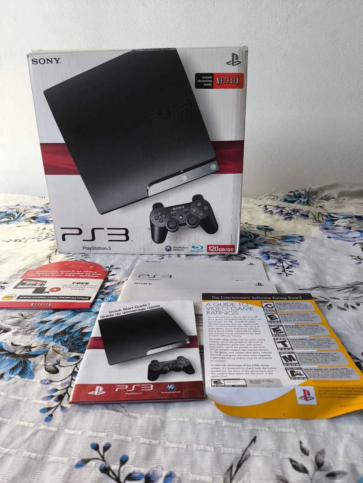 CB/ Paula /CAIXA+MANUAIS+CDNETFLIX. PS3😱10,00 SEGUIDOS DE 10,00