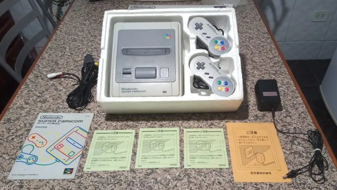 RC/ Doidao66 /LINDO SNES! SUPER FAMICOM😱377,00 SEGUIDOS DE 33,00👽
