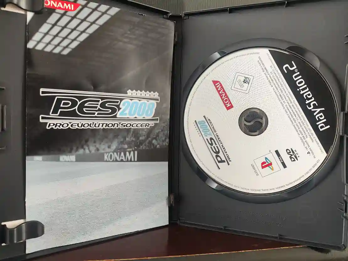KF/ PES 2008 ORIGINAL 39,00 SEGUIDOS DE 5,00
