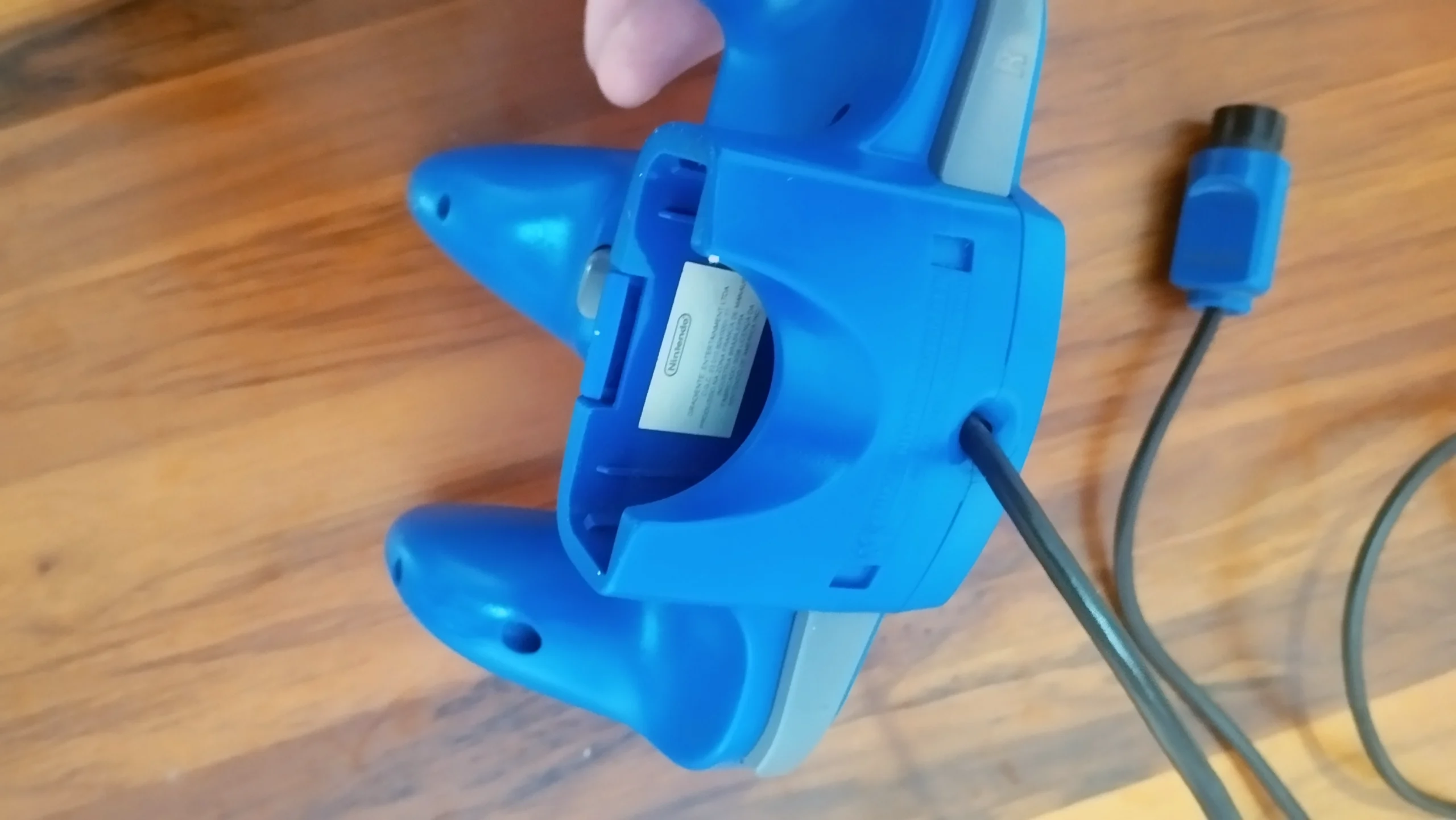 SA/ Victor88 /CONTROLE N64 AZUL ✅ 75,00 SEGUIDOS DE 5,00
