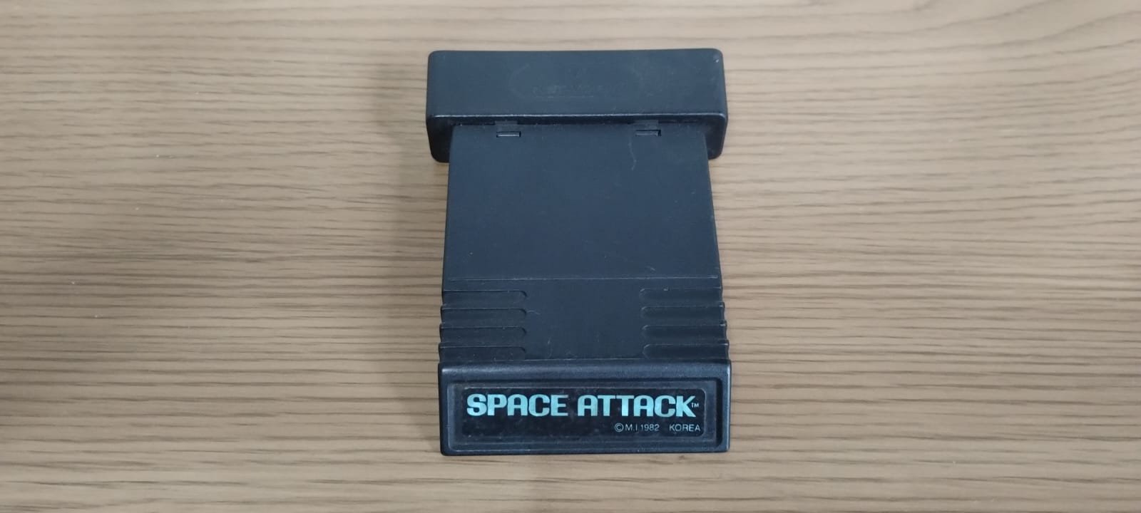 FH/ Jose Cilmar / Space Attack Atari 33,00 Seguidos de 5,00