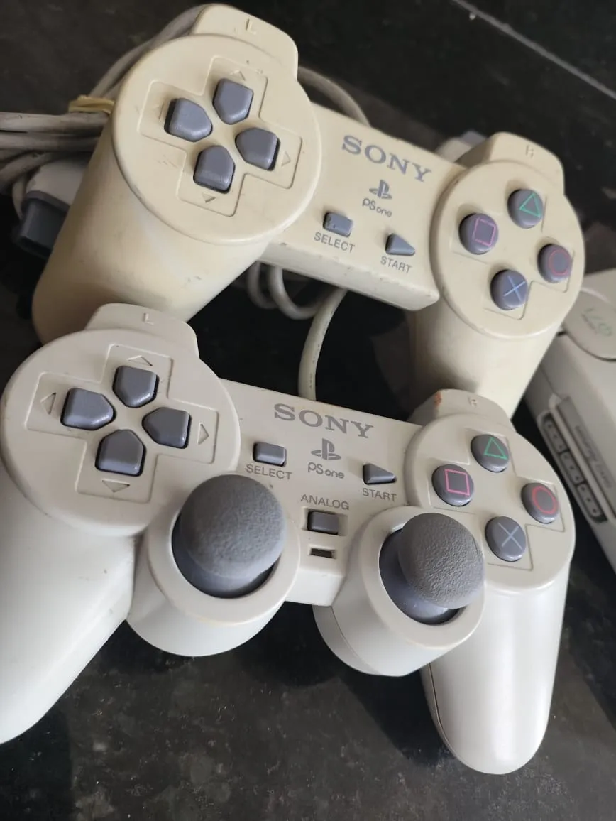 WA/ Alexandre Peres /PLAYSTATION 1😱TOP! 187,00 SEGUIDOS DE 12,00🚨