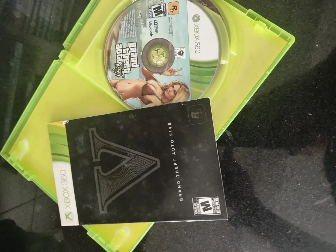 WA/ ORIGINAL GTA5 XBOX 360😱44,00 SEGUIDOS DE 9,00🚨
