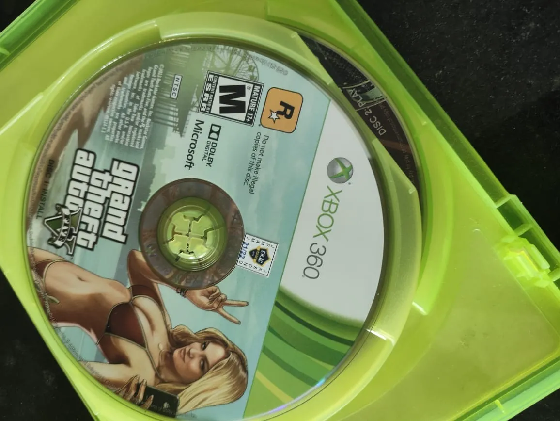 WA/ ORIGINAL GTA5 XBOX 360😱44,00 SEGUIDOS DE 9,00🚨