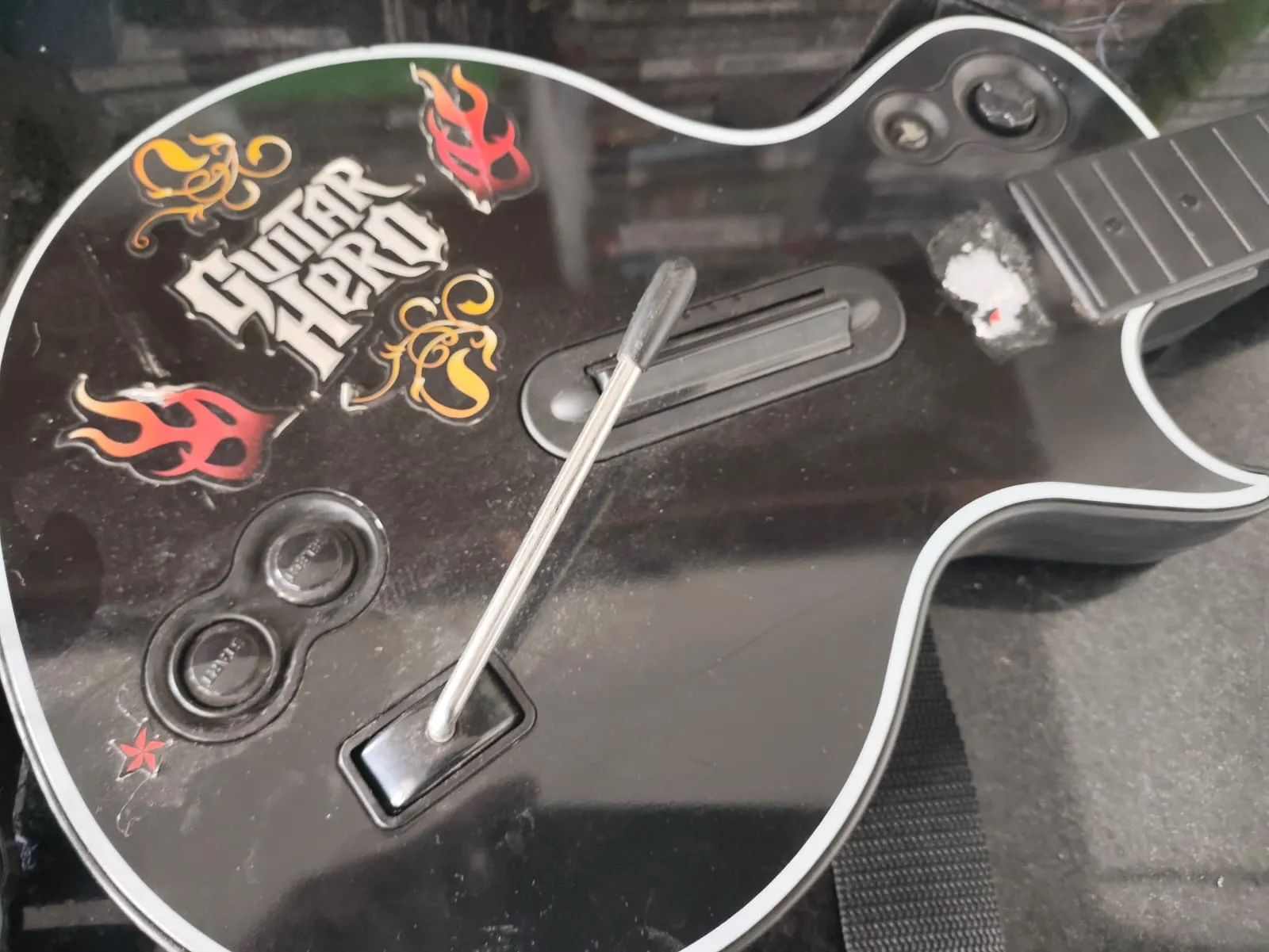 WA/ Carlos athos Brandao Camargo /😱LINDA GUITAR HERO ORIGINAL, 48,00 SEGUIDOS DE 5,00🚨