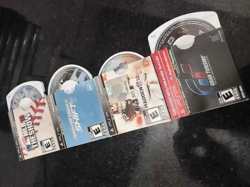 WA/ Gutaum /LOTE ORIGINAIS PSP. 129,00 SEGUIDOS DE 5,00😱