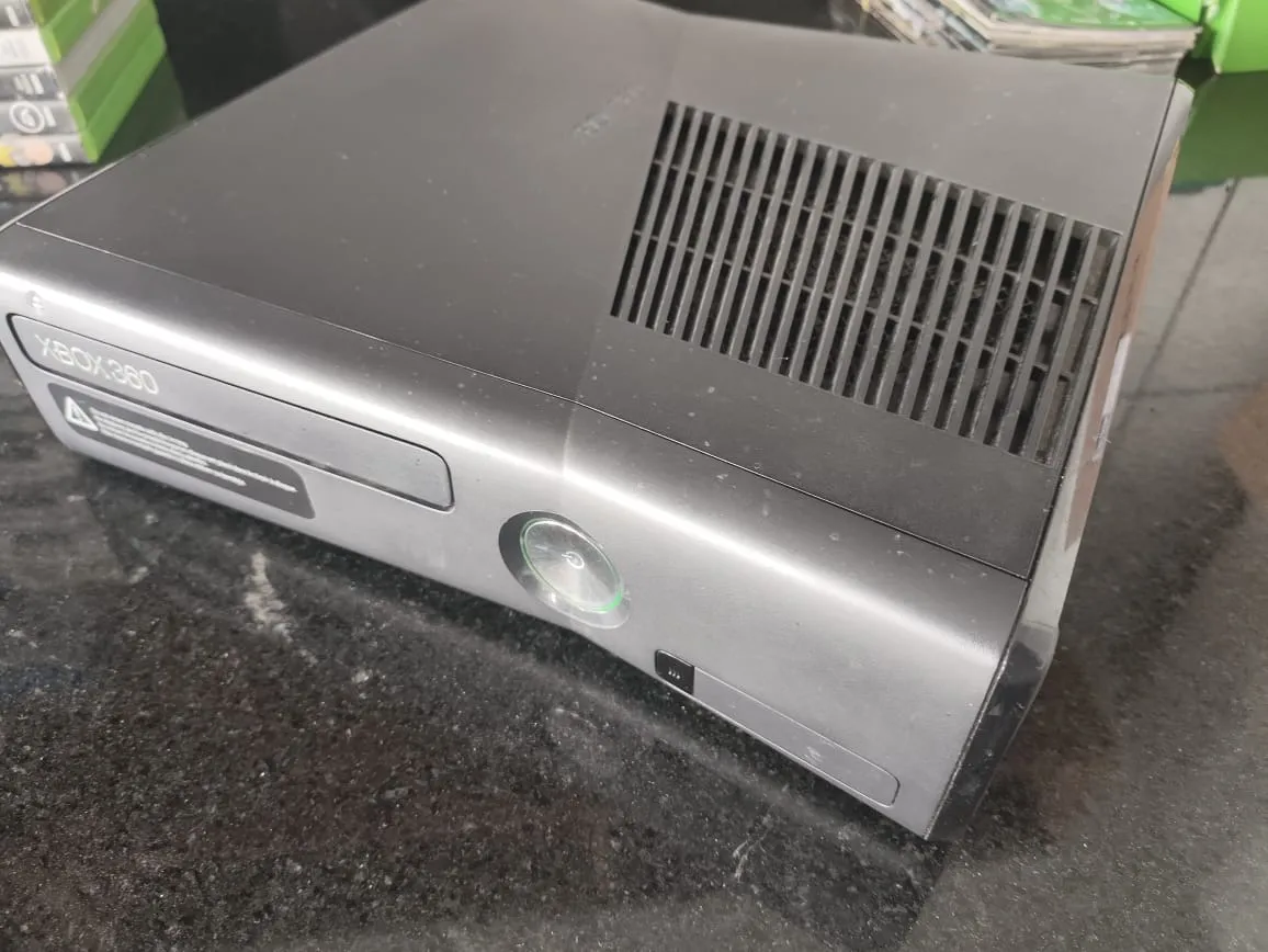 WA/ Valdenir Polaco /MICROSOFT XBOX 360♨️63,00 SEGUIDOS DE 8,00