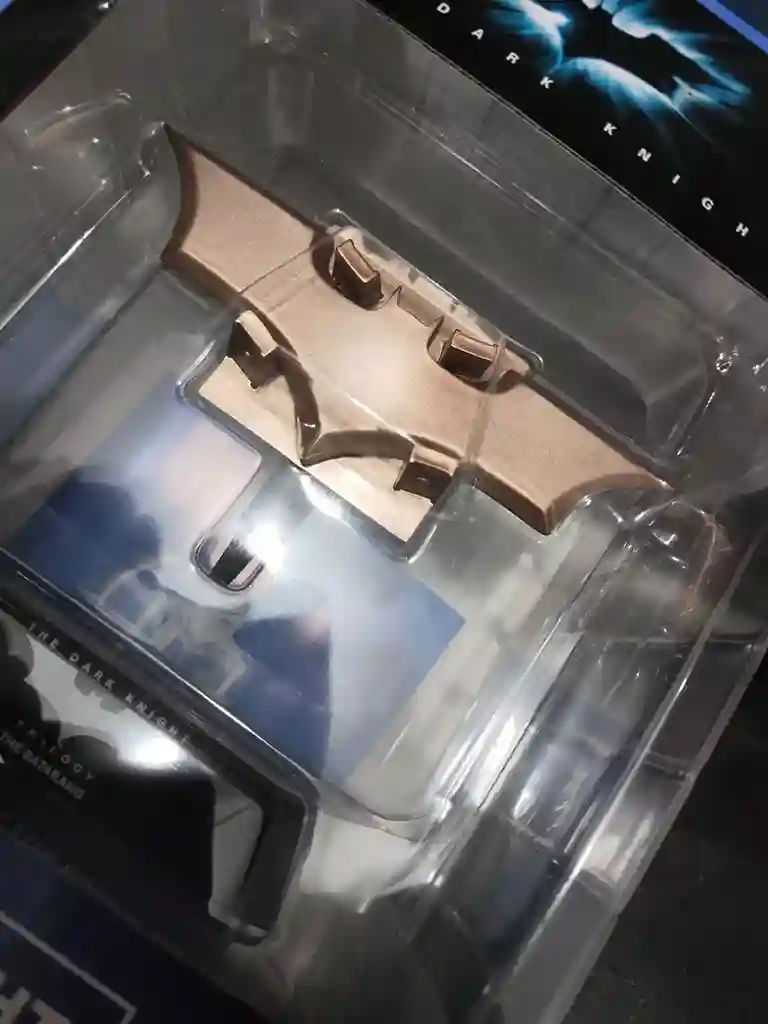 WA/ BATARANG ORIGINAL BATM. 120,00 SEGUIDOS DE 5,00♨️