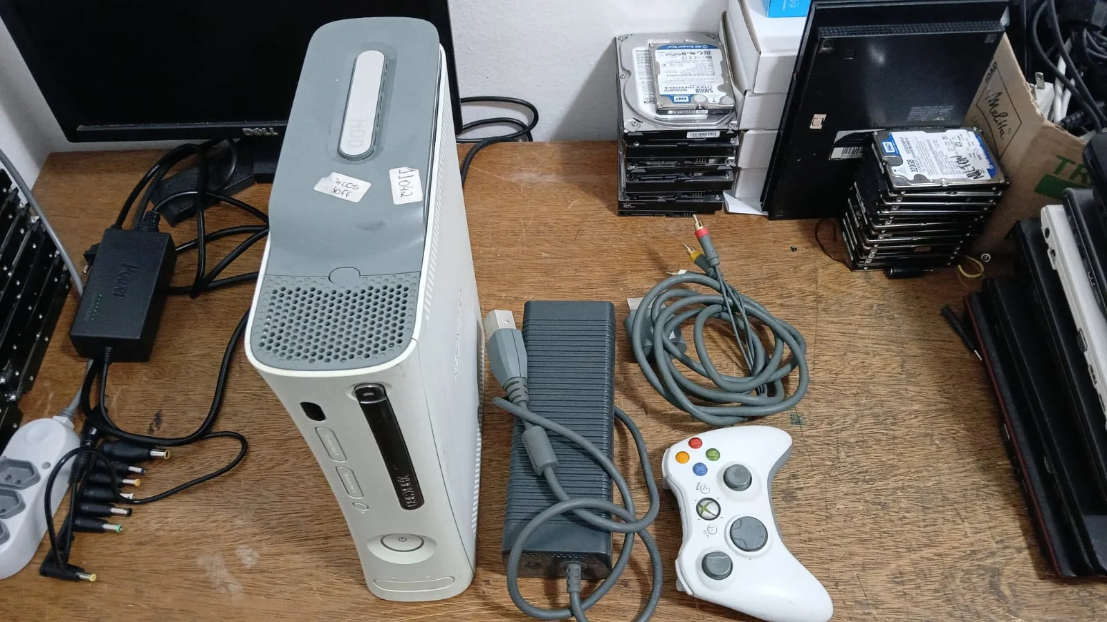 CL/ Gutaum /😱XBOX 360 FAT LINDO🥳158,00 SEGUIDOS 9,00😲