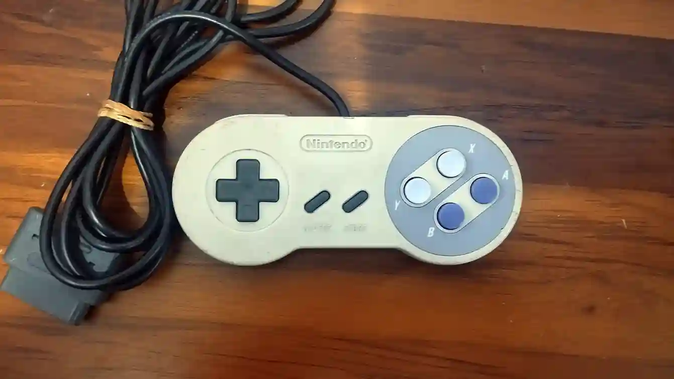 SA/ DavidM /ORIGINAL CONTROLE SNES ✅ 55,00 SEGUIDOS DE 5,00