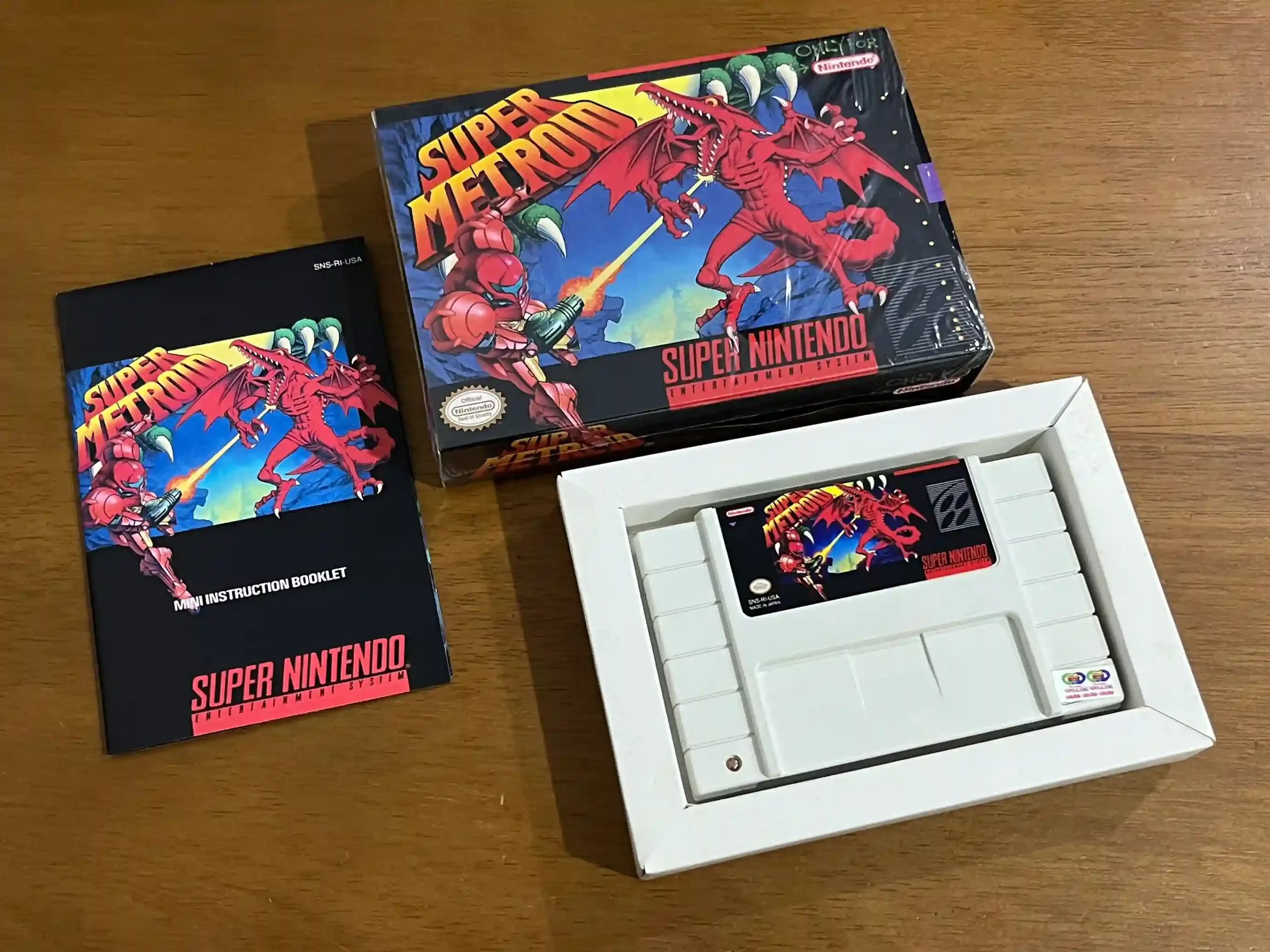 CX/ 17thiagoov /SUPER METROID. SNES. 39,00 SEGUIDOS DE 7,00