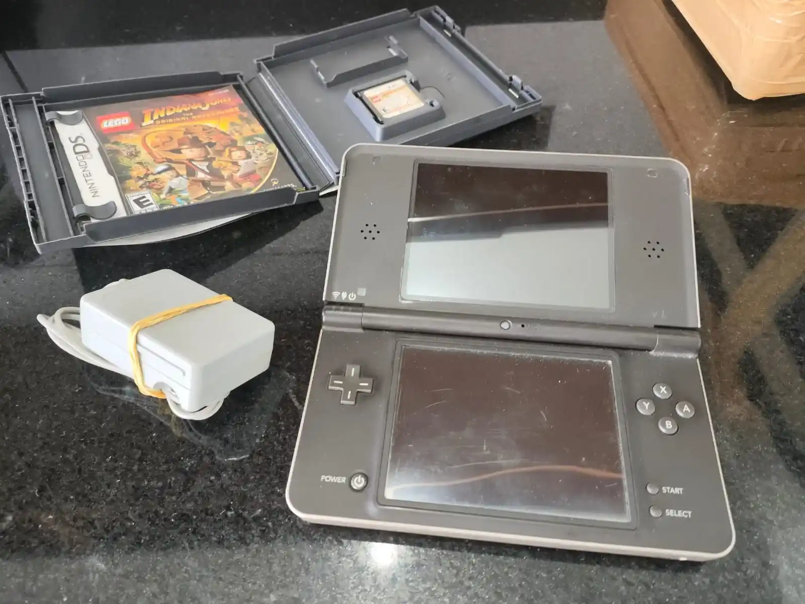 WA/ Aldebas /LINDO NINTENDO DSi XL😱129,00 SEGUIDOS DE 29,00