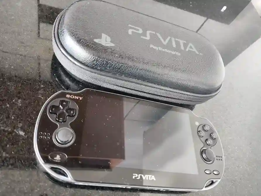 WA/ William Jaime Perez de Araujo Junior /LINDO PORTÁTIL SONY PSVITA😍227,00  SEGUIDOS DE 33,00