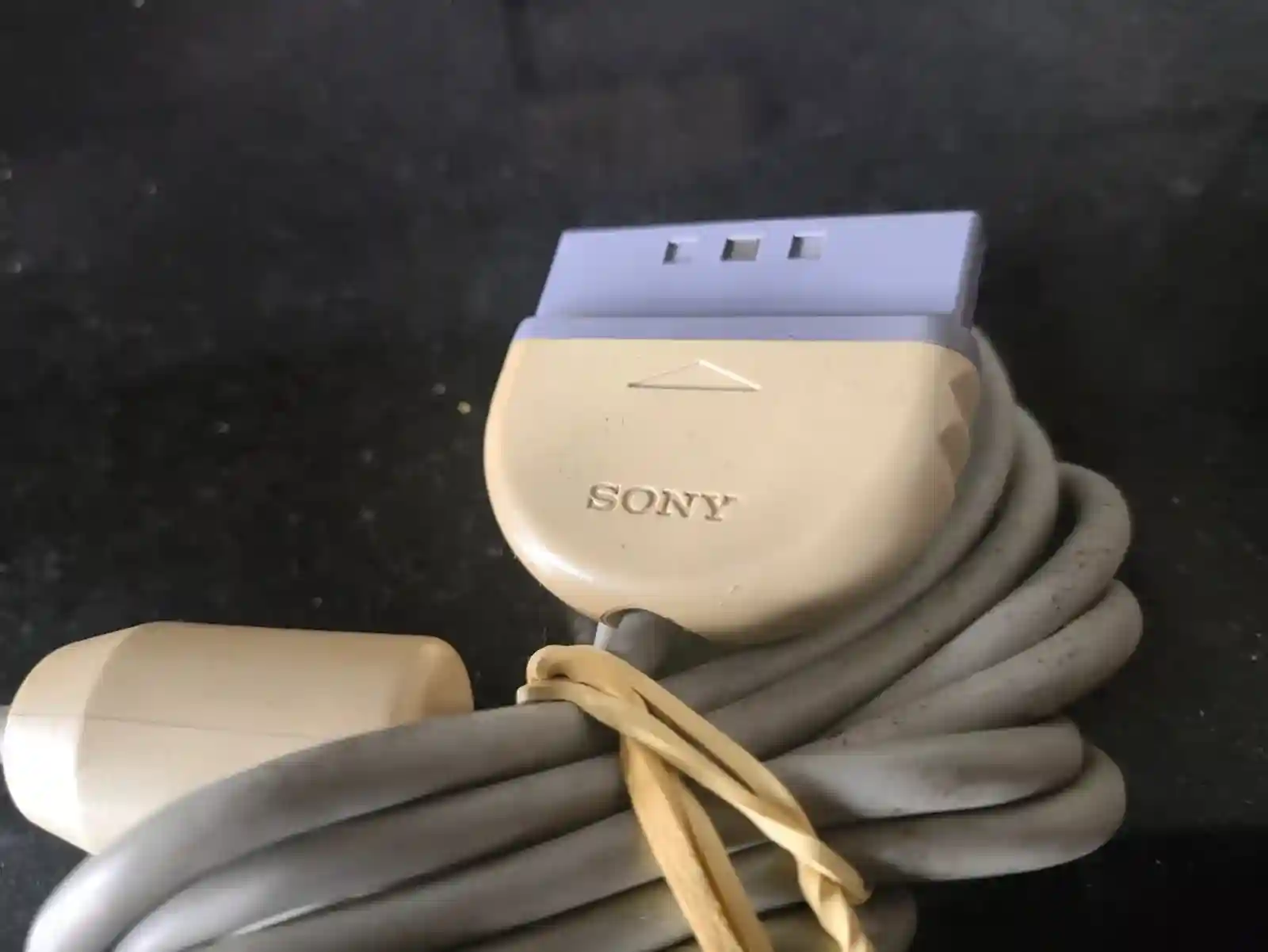 WA/ Geimison /ORIGINAL CONTROLE PS1♨️53,00 SEGUIDOS DE 9,00