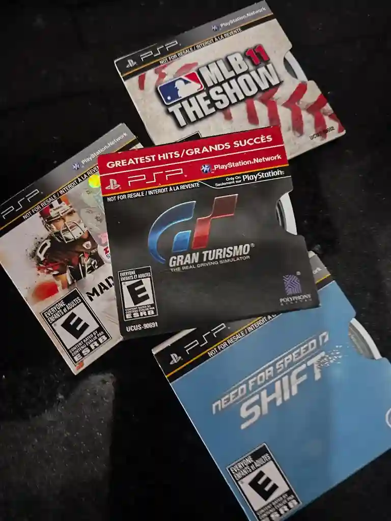 WA/ Gutaum /LOTE ORIGINAIS PSP. 129,00 SEGUIDOS DE 5,00😱