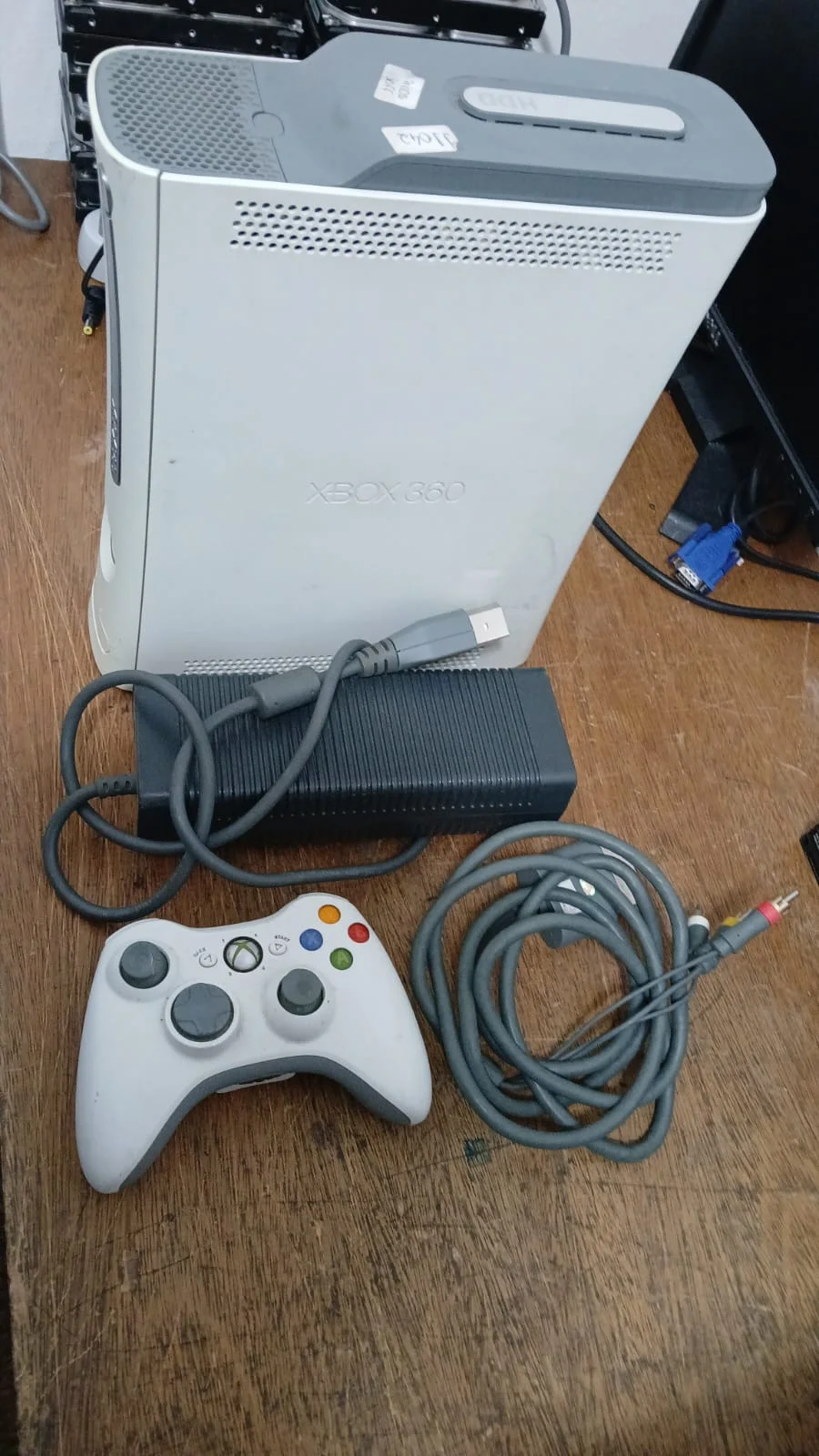 CL/ Gutaum /😱XBOX 360 FAT LINDO🥳158,00 SEGUIDOS 9,00😲
