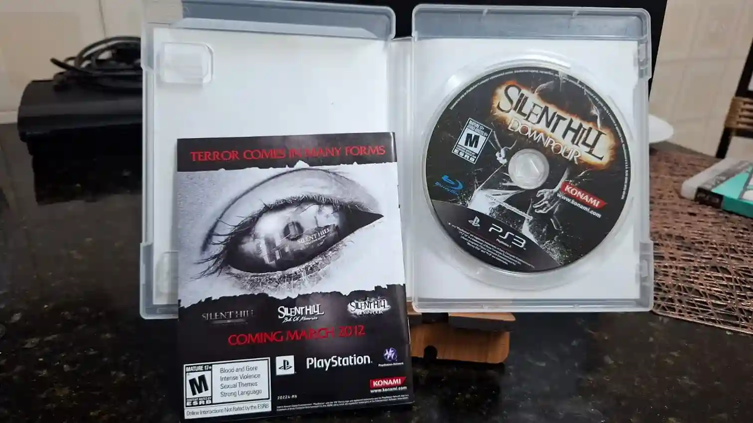 RT/ Paula /SILENT HILL💀PS3♨️43,00 SEGUIDOS DE 11,00