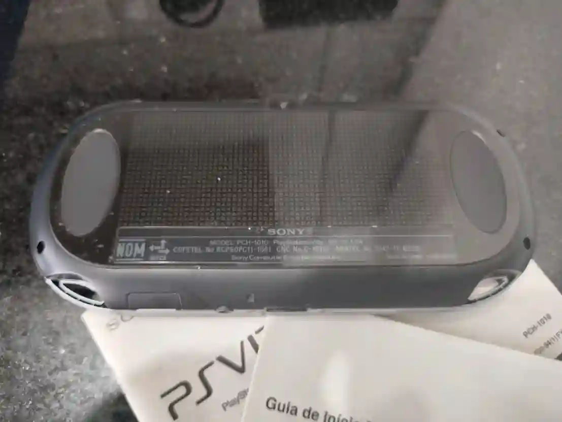 WA/ Gutaum /LINDO SONY PSVITA NA CAIXA😍♨️892,00 SEGUIDOS DE 27,00♨️