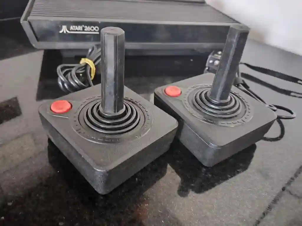 WA/ ATARI+CONTROLES♨️99,00 SEGUIDOS DE 11,00📦