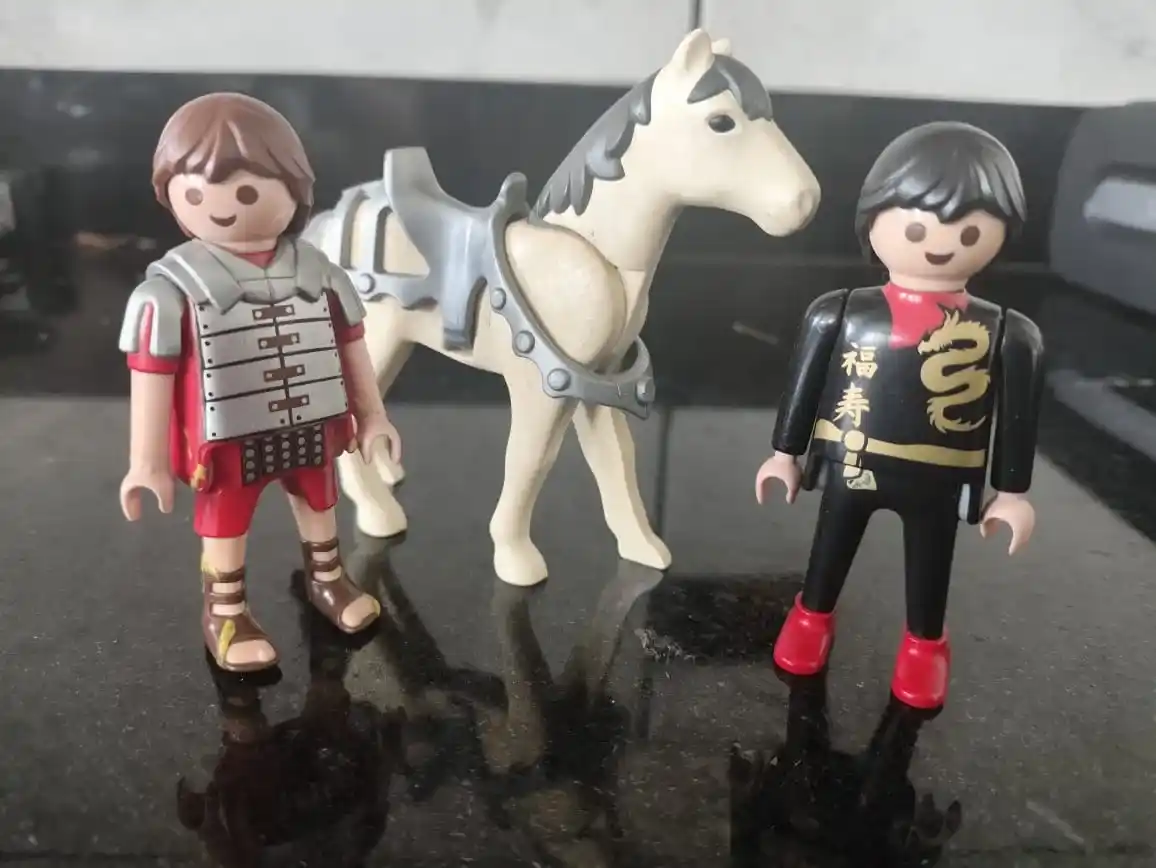 WA/ PLAYMOBIL GLADIADOR E MESTRE😍58,00 SEGUIDOS DE 7,00