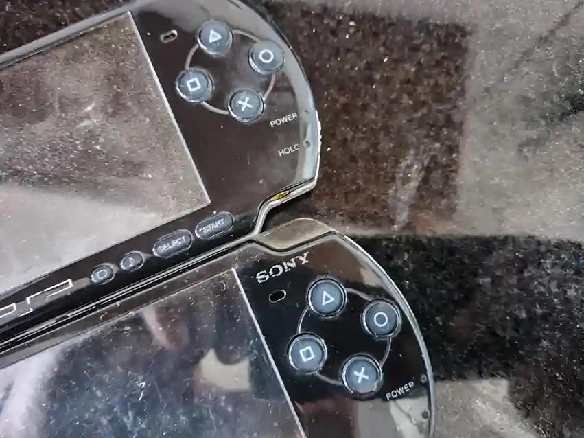 WA/ Gutaum /PORTÁTIL PSP SONY📦88,00 SEGUIDOS DE 8,00♨️