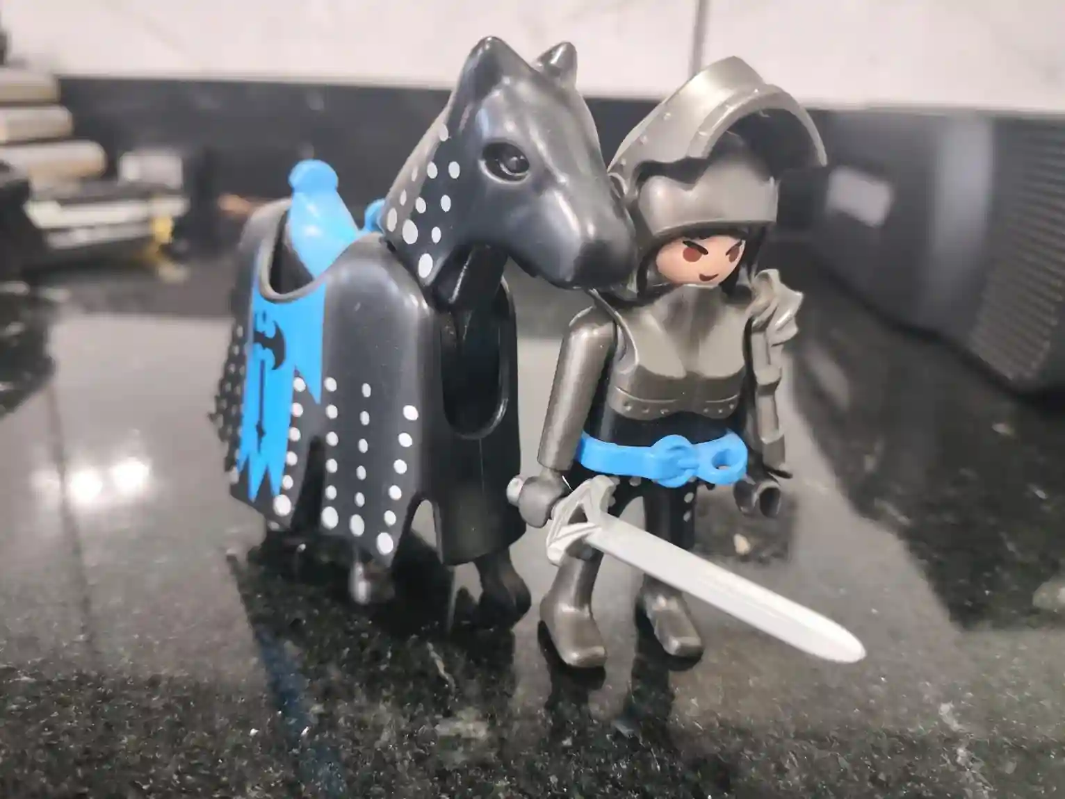 WA/ PLAYMOBIL CAVALEIRO NEGRO♨️39,00 SEGUIDOS DE 9,00📺