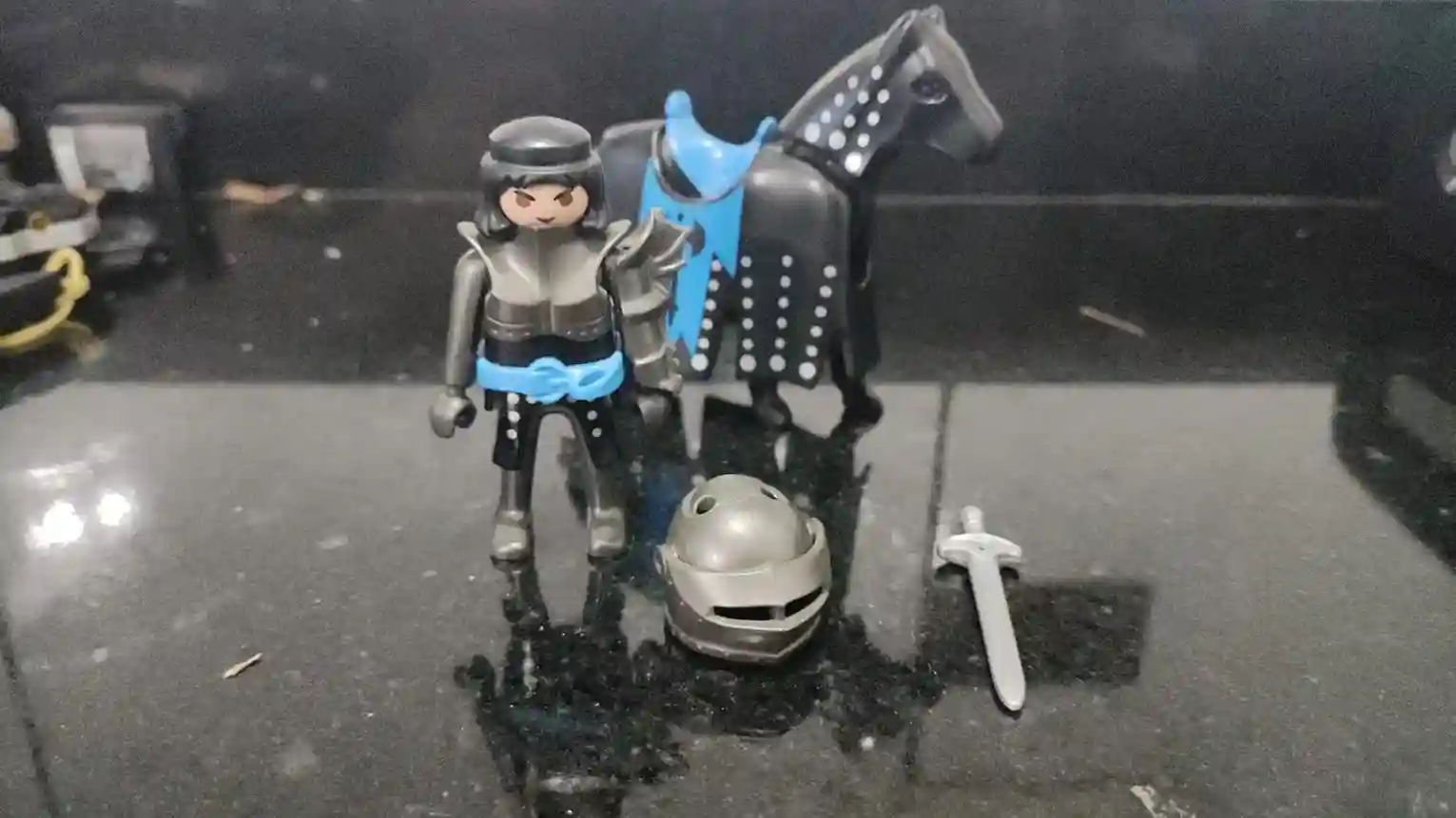 WA/ PLAYMOBIL CAVALEIRO NEGRO♨️39,00 SEGUIDOS DE 9,00📺