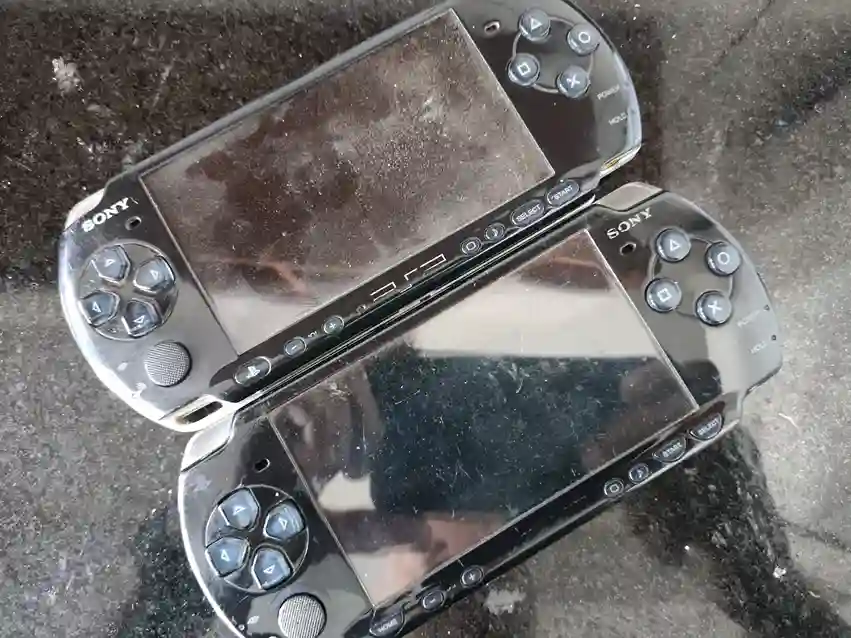 WA/ Gutaum /PORTÁTIL PSP SONY📦88,00 SEGUIDOS DE 8,00♨️