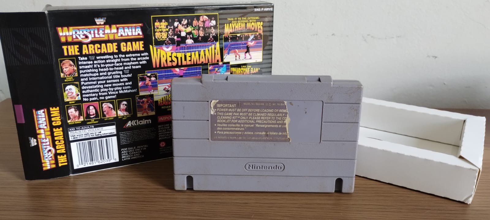 FH/ Leonardo DF /ORIGINAL WWF Wrestlemania 89,00 SEGUIDOS DE 5,00